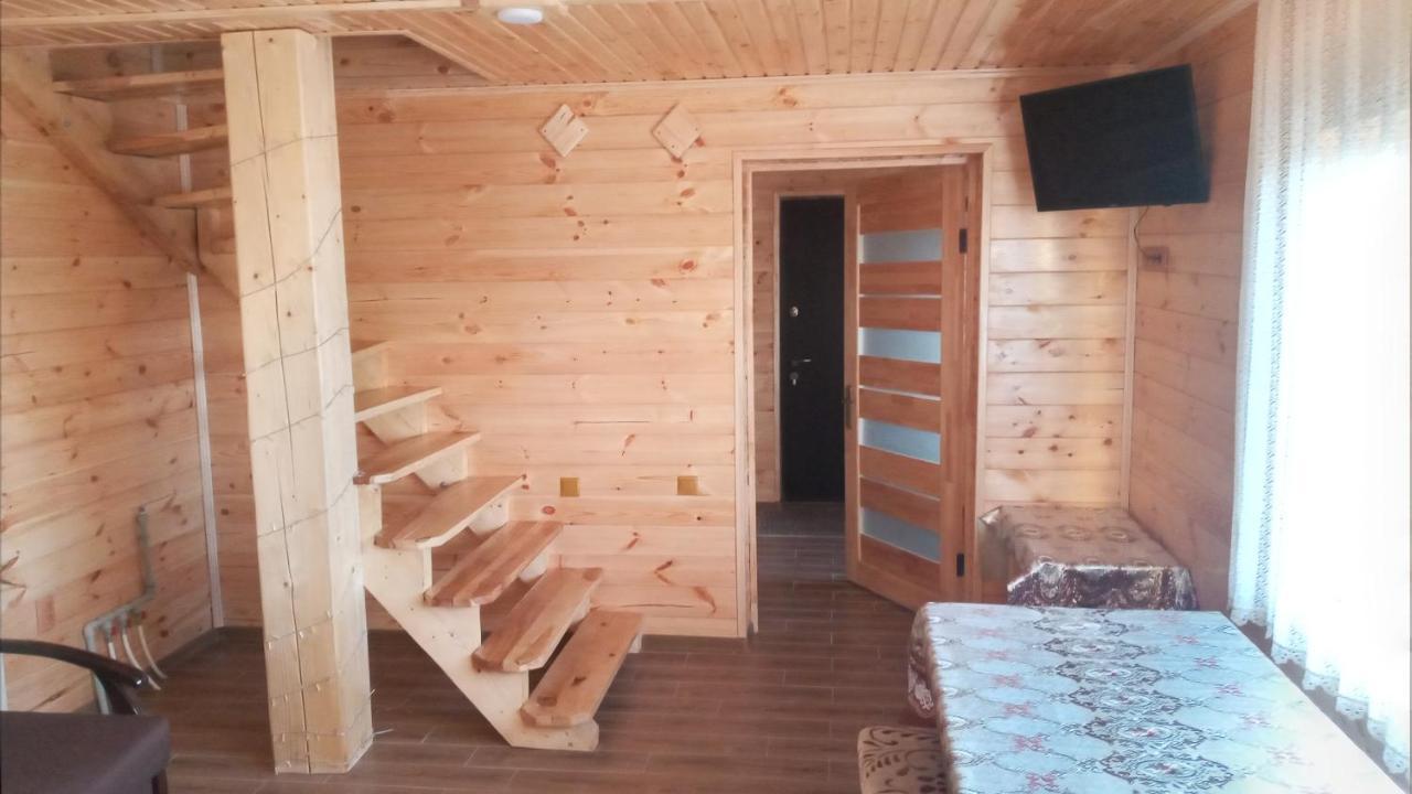 Біля Лісу Шале З Двома Спальнями Slavske Exterior photo